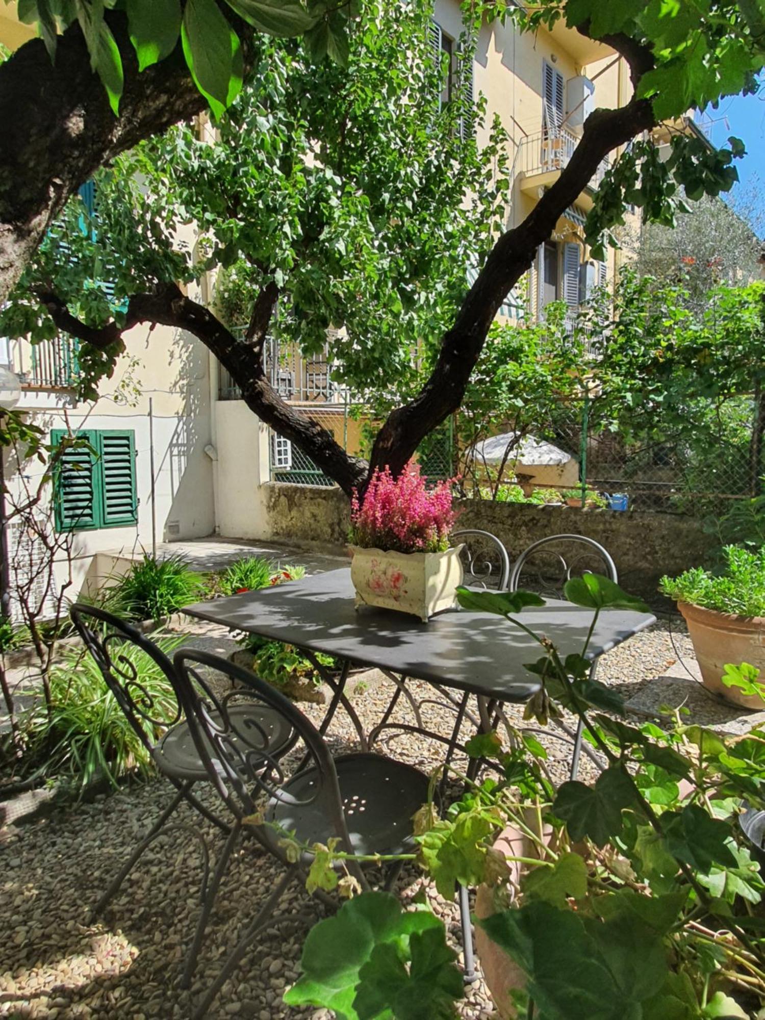 Villino La Rosa Antica Appartement Florence Buitenkant foto